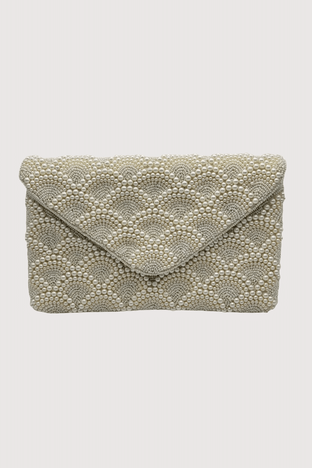 White Scalloped Pattern Beaded Clutch
